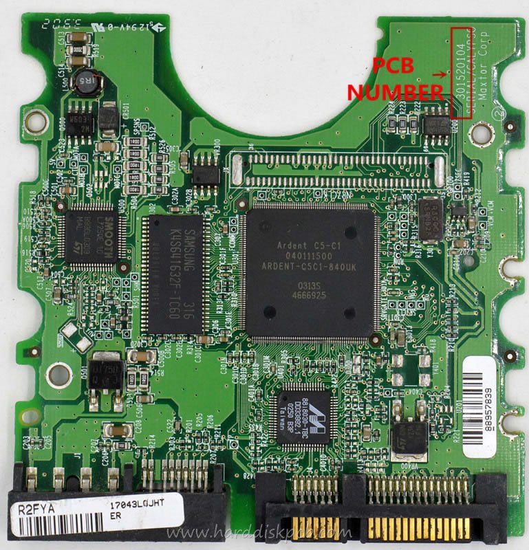 (image for) PCB MAXTOR Logic Board 301520104 Main Controller IC 040111500